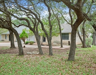 3801 Foust Trl - Photo Thumbnail 26