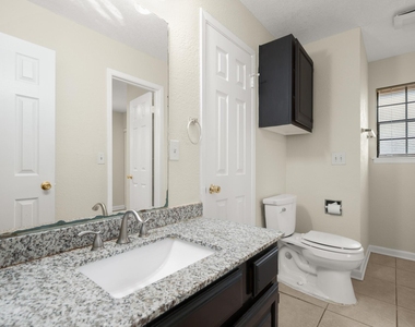 3801 Foust Trl - Photo Thumbnail 16