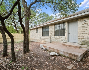 3801 Foust Trl - Photo Thumbnail 23