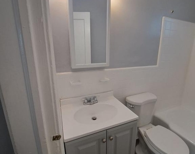 3516 Ely Pl Se - Photo Thumbnail 15
