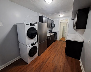 3516 Ely Pl Se - Photo Thumbnail 1