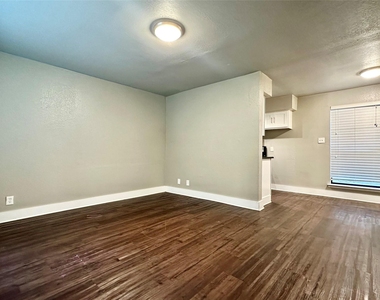 4316 Bull Creek Rd - Photo Thumbnail 4