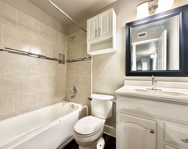 4316 Bull Creek Rd - Photo Thumbnail 6