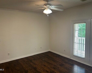 339 N Church Street - Photo Thumbnail 4