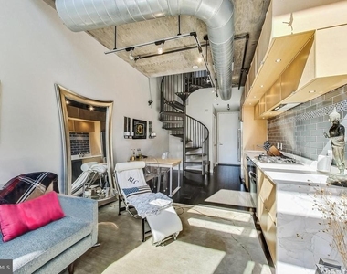 1515 15th Street Nw - Photo Thumbnail 2