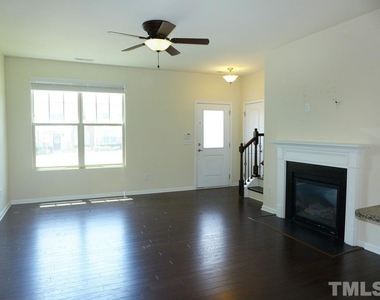 15 St Elias Drive - Photo Thumbnail 1
