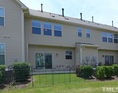 15 St Elias Drive - Photo Thumbnail 17