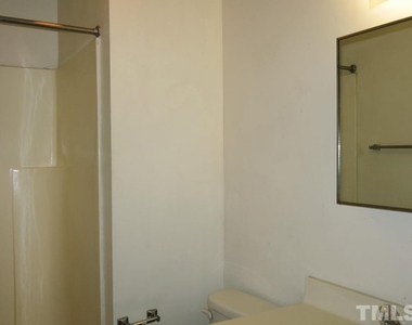 138 Marlowe Court - Photo Thumbnail 11