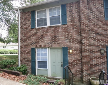 138 Marlowe Court - Photo Thumbnail 14