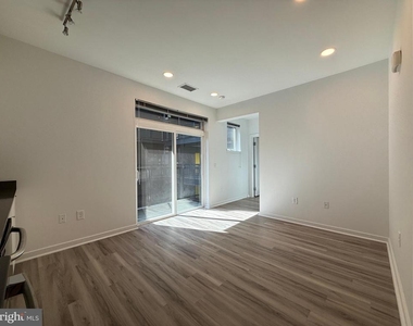 1250 9th Street Nw - Photo Thumbnail 3