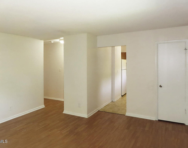 1 Shepherd Lane - Photo Thumbnail 2