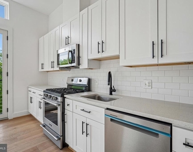 4308 Georgia Avenue Nw - Photo Thumbnail 8