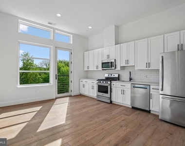 4308 Georgia Avenue Nw - Photo Thumbnail 10
