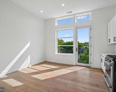 4308 Georgia Avenue Nw - Photo Thumbnail 7