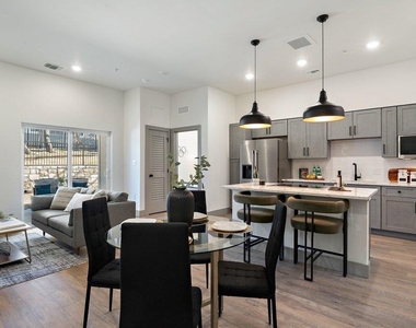 2450 Wickersham Ln - Photo Thumbnail 2