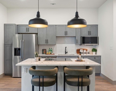 2450 Wickersham Ln - Photo Thumbnail 4