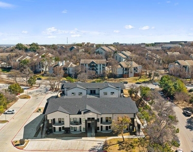 2450 Wickersham Ln - Photo Thumbnail 32