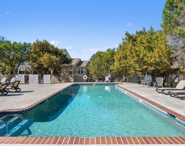 2450 Wickersham Ln - Photo Thumbnail 35