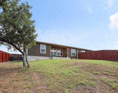 20111 Travis Dr - Photo Thumbnail 22