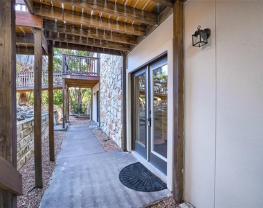 5909 Lago Vista Way D - Photo Thumbnail 2