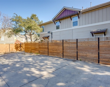 5701 Cougar Dr - Photo Thumbnail 26