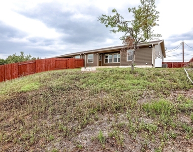 20111 Travis Dr - Photo Thumbnail 24