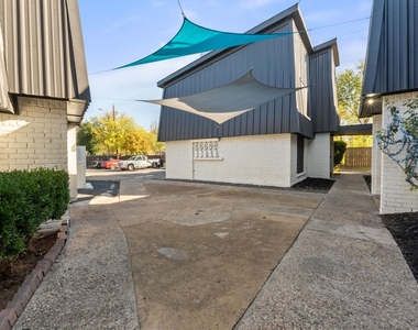1720 Wooten Park Dr - Photo Thumbnail 20