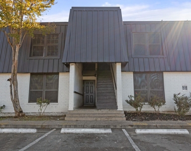 1720 Wooten Park Dr - Photo Thumbnail 28