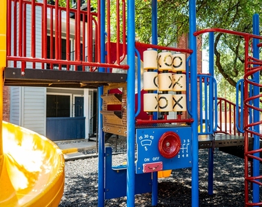 12300 Hymeadow Dr - Photo Thumbnail 2
