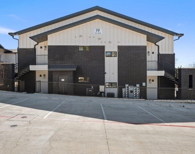 2450 Wickersham Ln - Photo Thumbnail 35