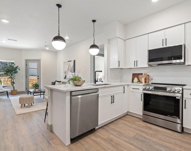 2450 Wickersham Ln - Photo Thumbnail 12