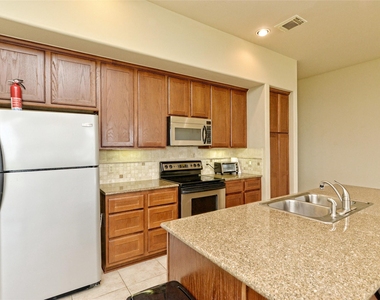 1908 Kahala Sunset Dr - Photo Thumbnail 7