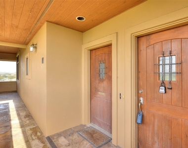 1908 Kahala Sunset Dr - Photo Thumbnail 3
