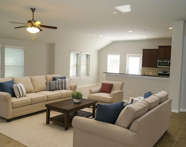 299 Clear Springs Holw - Photo Thumbnail 1