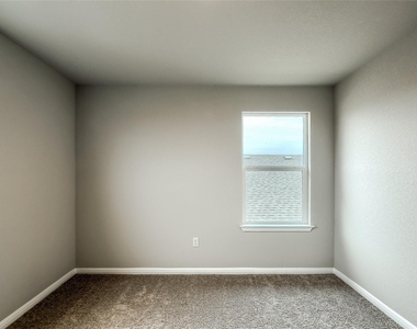 603 Bluffview Dr - Photo Thumbnail 17