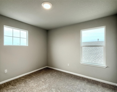 603 Bluffview Dr - Photo Thumbnail 24