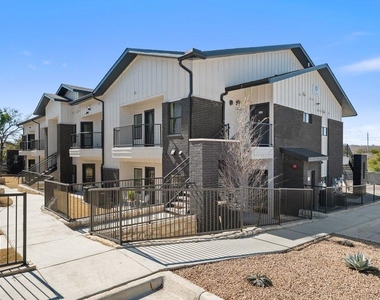2450 Wickersham Ln - Photo Thumbnail 34
