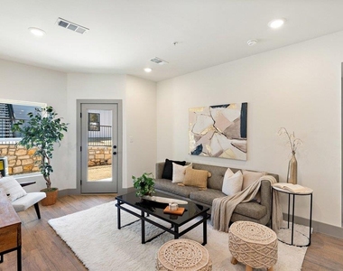 2450 Wickersham Ln - Photo Thumbnail 4