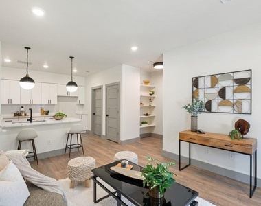 2450 Wickersham Ln - Photo Thumbnail 6