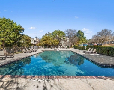 2450 Wickersham Ln - Photo Thumbnail 30