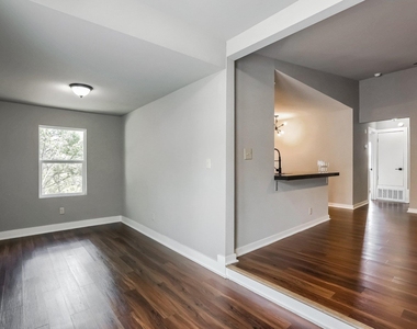 5909 Lago Vista Way - Photo Thumbnail 16