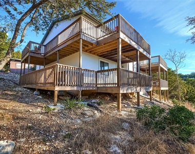 5909 Lago Vista Way - Photo Thumbnail 21