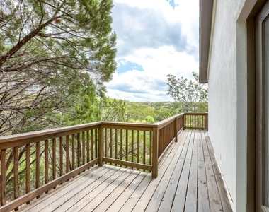 5909 Lago Vista Way - Photo Thumbnail 18