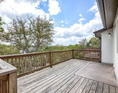5909 Lago Vista Way - Photo Thumbnail 19