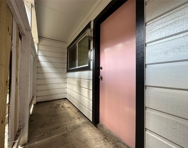 2808 Whitis Ave - Photo Thumbnail 1