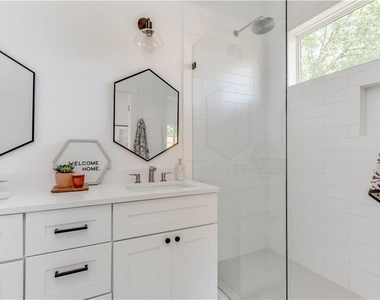 4800 Vinson Dr - Photo Thumbnail 25