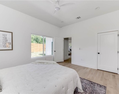 4800 Vinson Dr - Photo Thumbnail 23