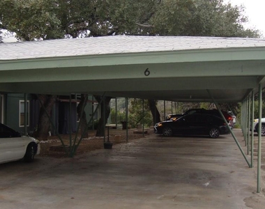 20802 Bonanza St - Photo Thumbnail 11