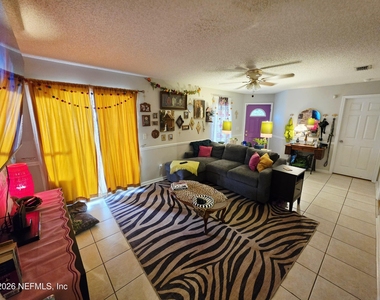 5671 Ellis Trace Drive - Photo Thumbnail 4