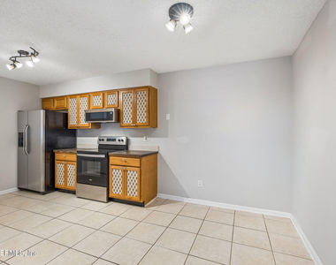 5671 Ellis Trace Drive - Photo Thumbnail 15
